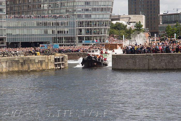 giants spectacular event liverpool 6