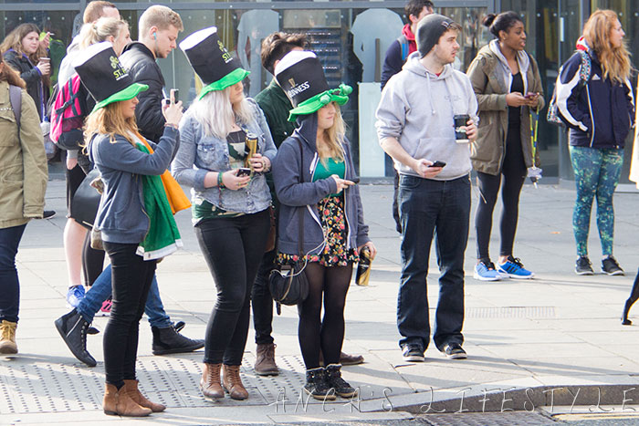 09 St Patricks Day Liverpool parade