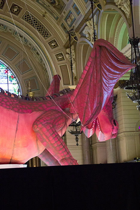 06-dreamworks-lights-lantern-experience-st-georges-hall-liverpool