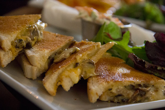 Wheatsheaf Inn Wirral