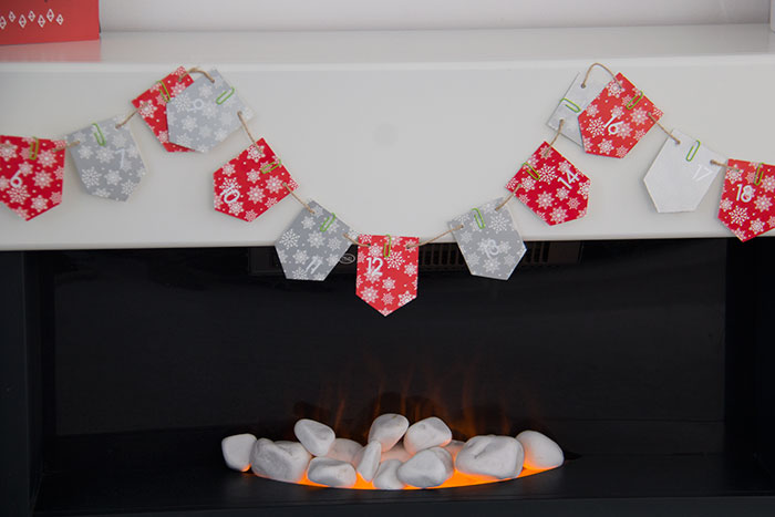 Fireplace with advent calendar bunting
