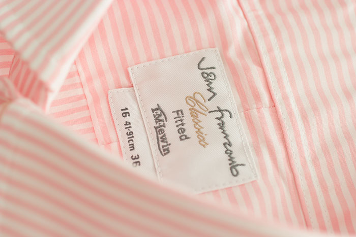 TMLewin label detail