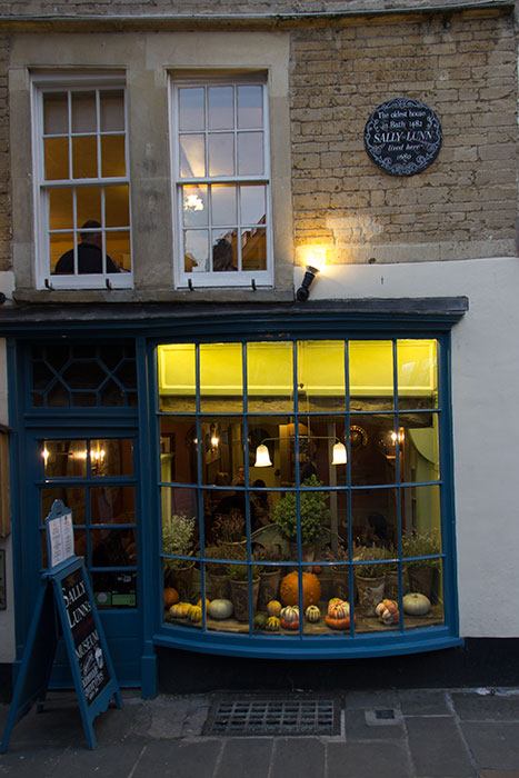 Sally Lunn\'s Kitchen Gem in A Bath. Museum Real