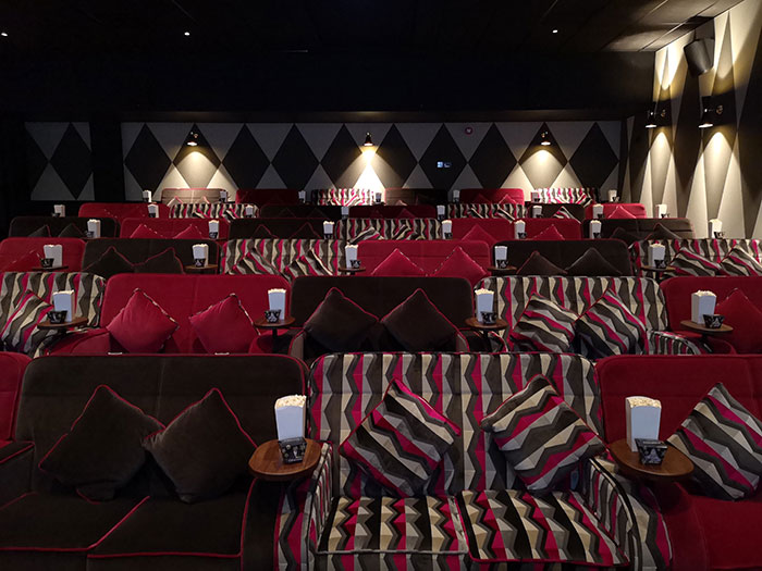 Everyman at Metquarter. Screen 2