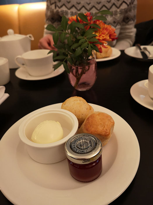 Cream tea at St Paul's Cathedral