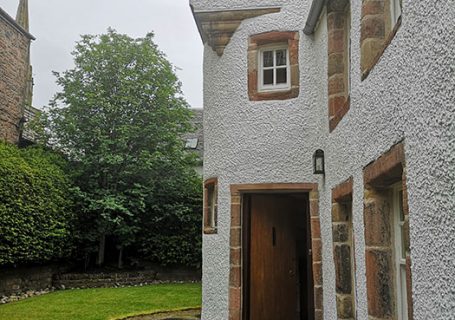 Abertarff House. Entrance