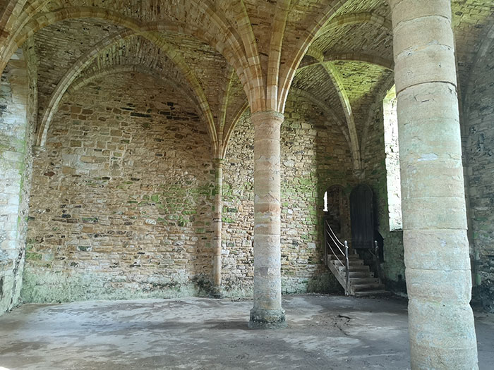 Pillars of Battle Abbey