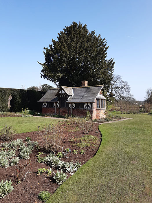 Tea cottage at Arley Gardens