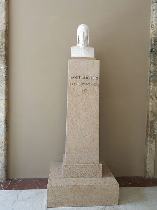 Bust of Dante Alighieri