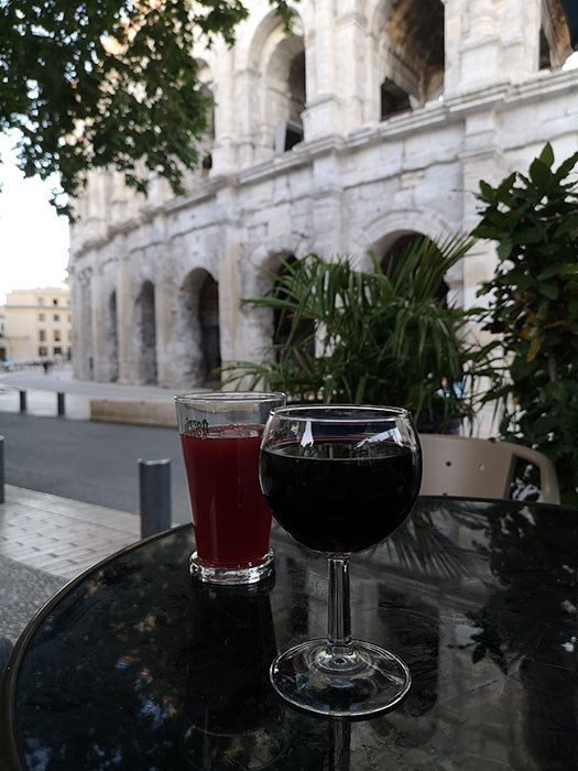  Drinks near the Arènes de Nîmes